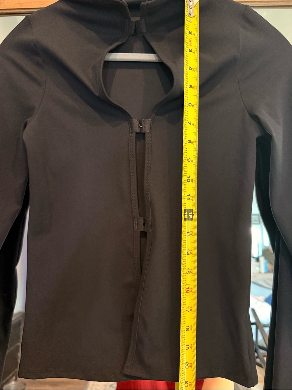 Joah Brown Hook & Eye Cutout Second Skin Sueded Onyx Top M/L - Picture 5 of 8